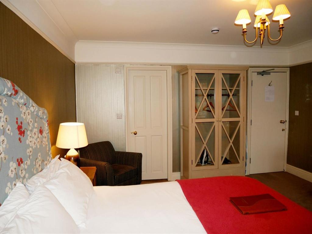 The Angel In Wootton Bassett Hotel Royal Wootton Bassett Buitenkant foto